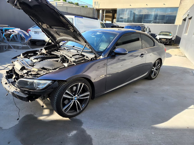 The Environmental Impact of Old Vehicles: Why Metal Biz Prioritises Green Disposal